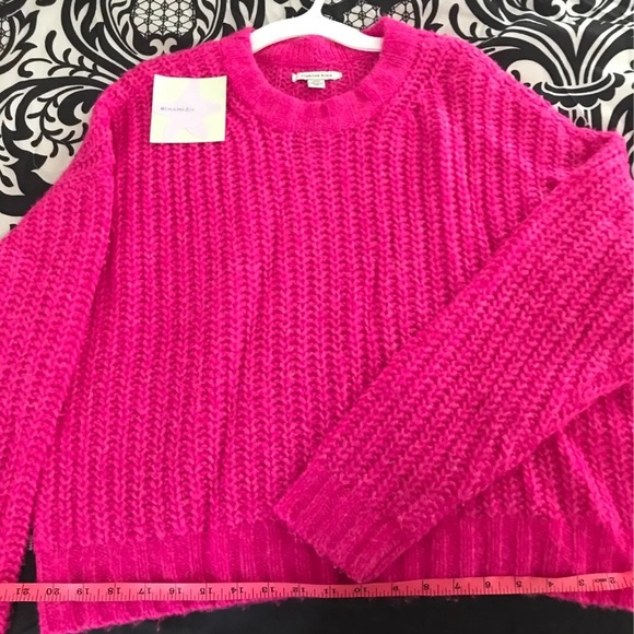 Hot pink sweater - Picture 4 of 4